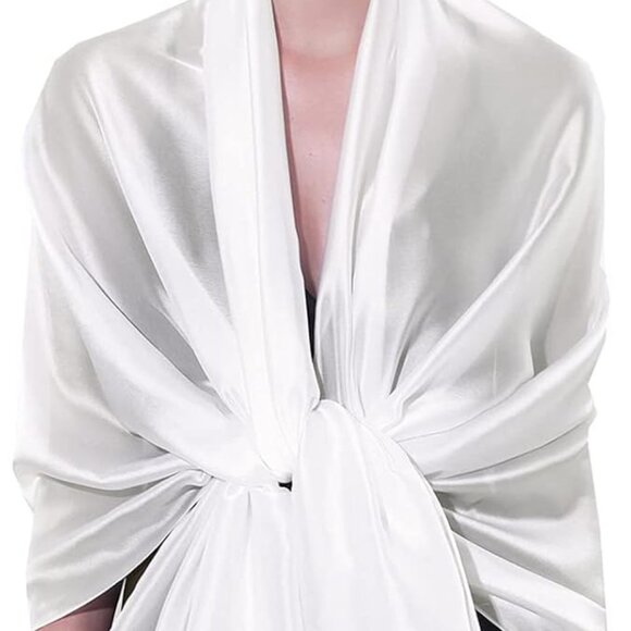 Elegant White Women's Scarf - Picture 7 of 8